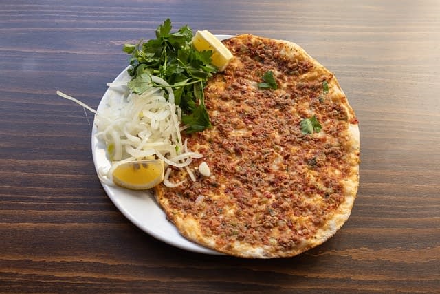 lahmacun- top 10 cuisines in the world